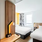 Saint Christophe Szálloda 3*