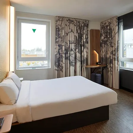Saint Christophe 3* Cergy
