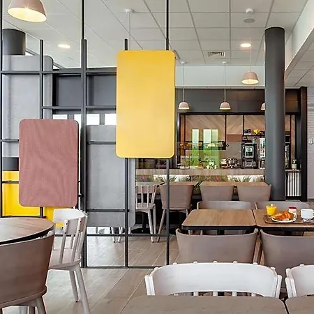 Hotel Saint Christophe Cergy