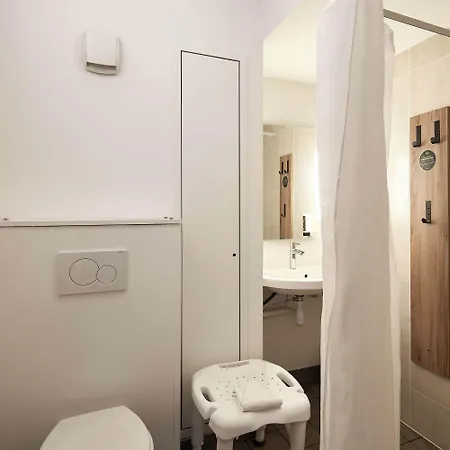 Saint Christophe Hotel 3*