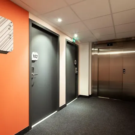 Hotel Saint Christophe Cergy